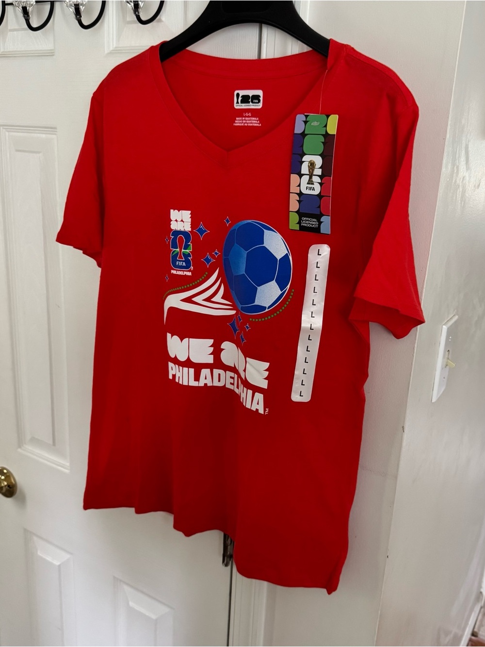 FIFA World Cup 2026 Philadelphia We Are Philadelphia Womens V Neck Tee L NWT Red - Picture 6 of 16